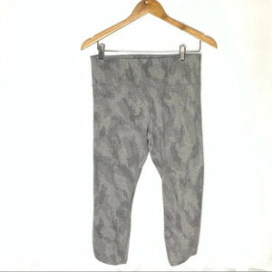 Athleta grey Sweatpant Capri medium